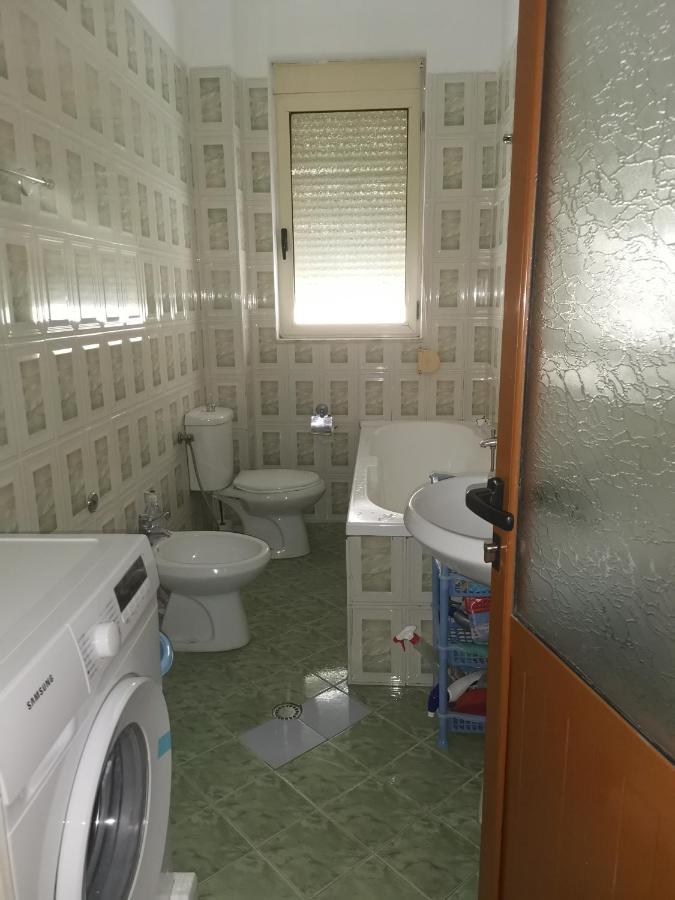Home Vlorë Buitenkant foto